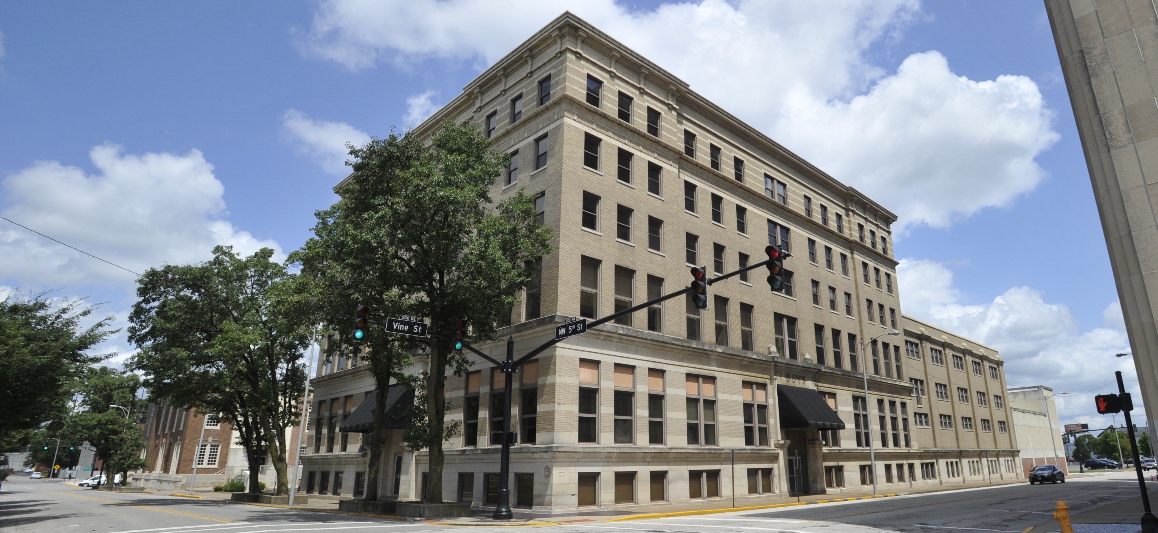 Central Lofts Apartments in Evansville, IN